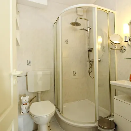 Ueues Hues, App 3 Apartamento *